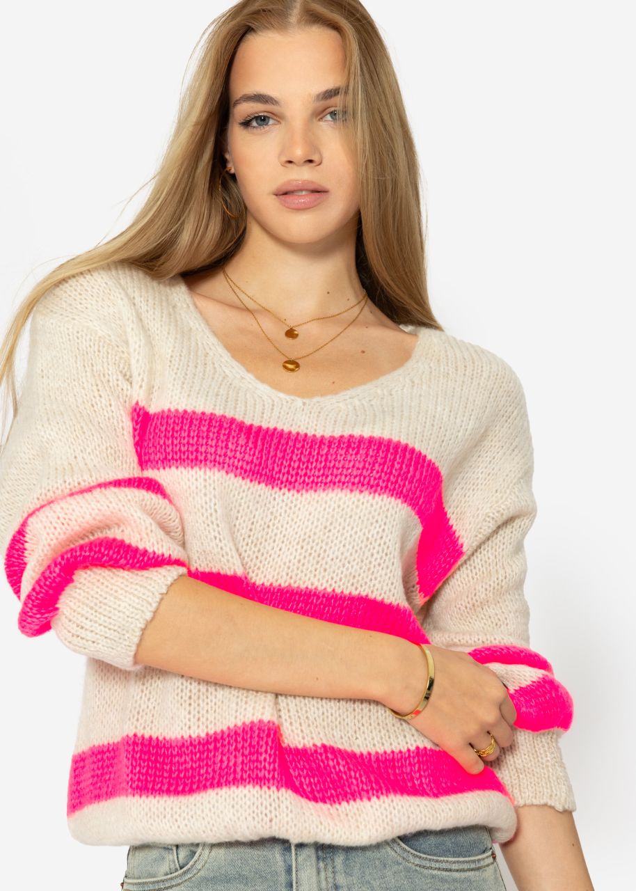 Pullover mit pink Streifen - hellbeige