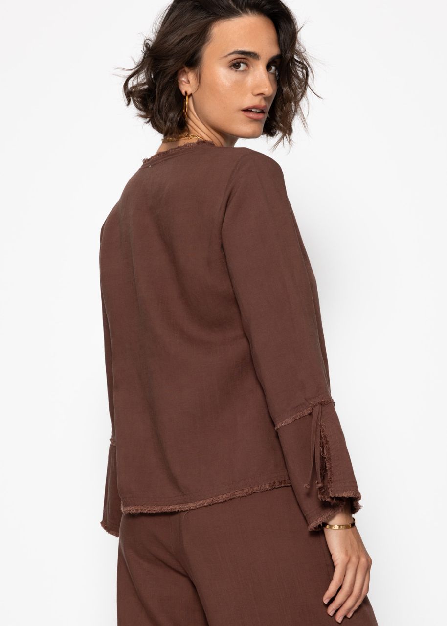 Leinen Bluse mit Trompetenärmel und Schleifenverschluss - braun