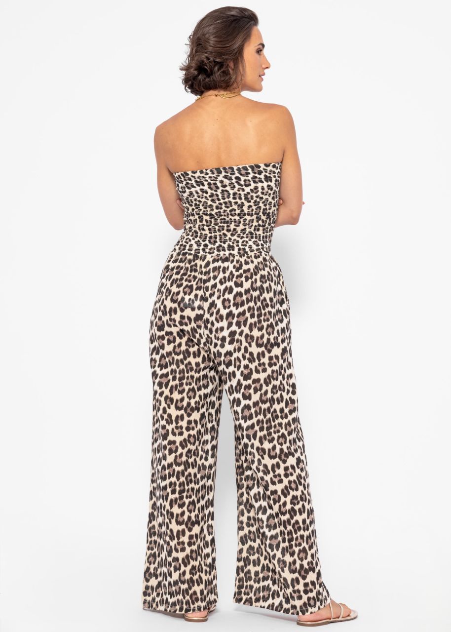 Schulterfreier Jumpsuit mit Leo-Print - offwhite