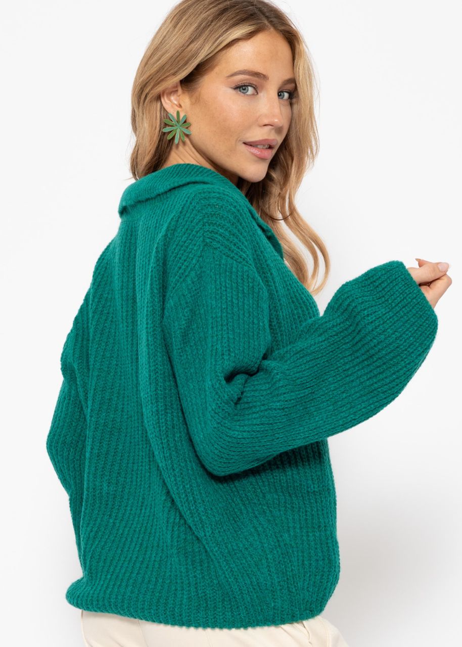 Oversize Pullover mit V-Ausschnitt und Kragen - grün