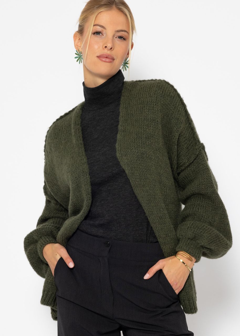 Lässiger Cardigan mit Außennähten - dunkelgrün