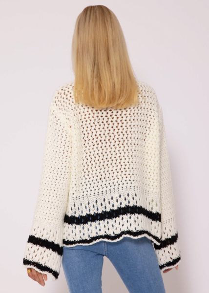 Grobgestrickter Pullover mit schwarzen Details - weiß