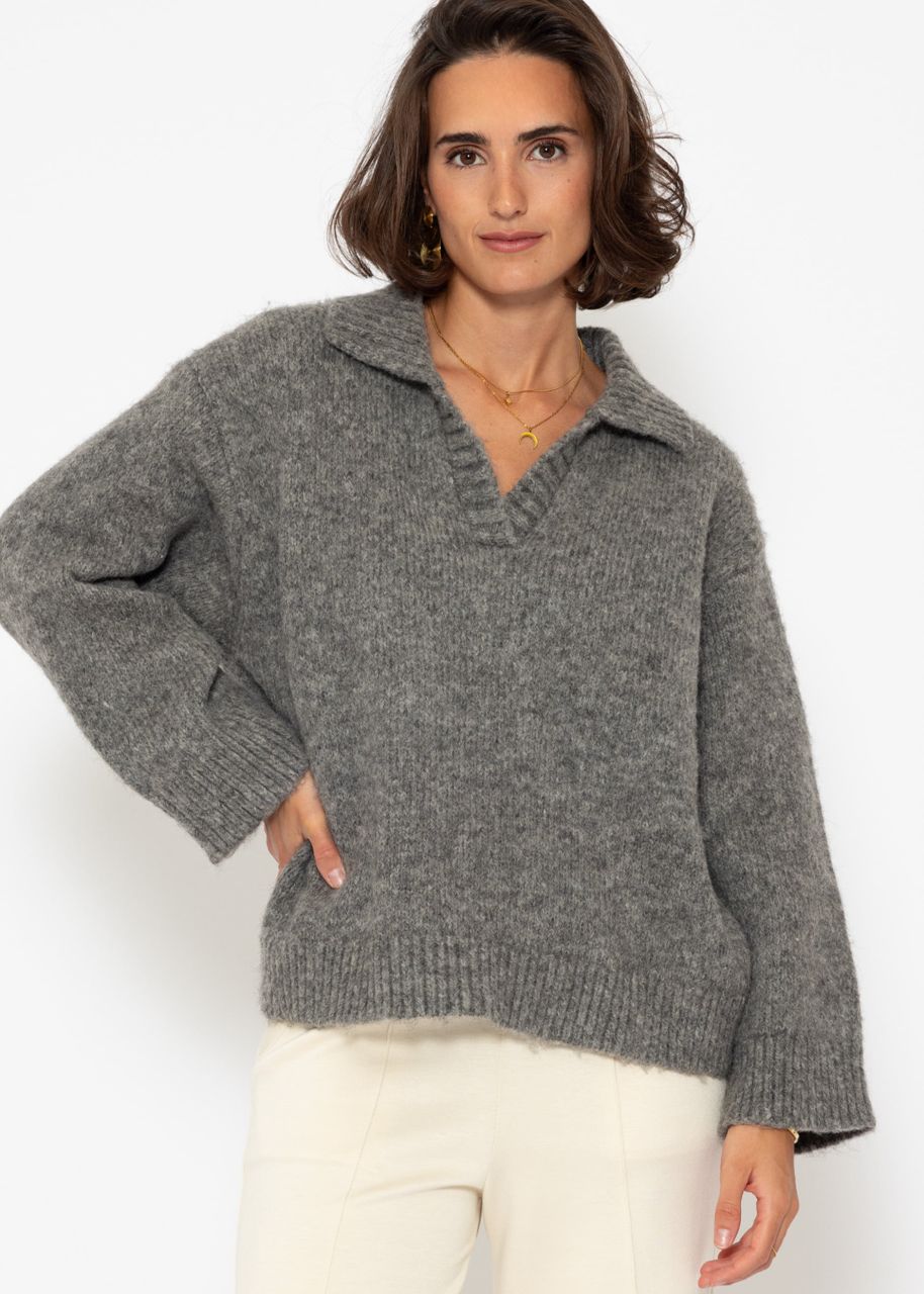 Oversize Pullover mit Kragen - grau