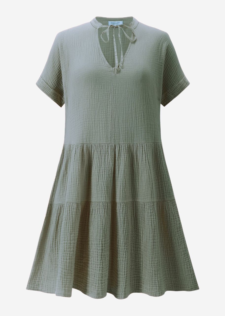 Kurzes Musselin Kleid mit Volants - salbeigrün
